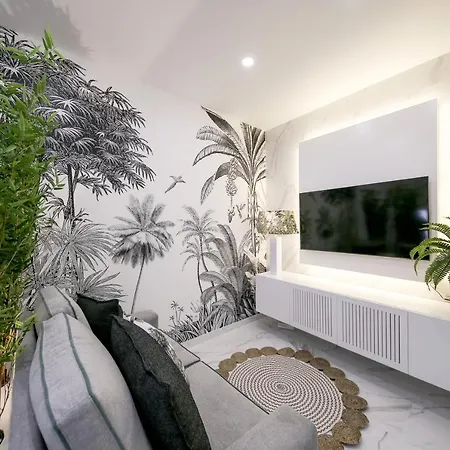 Dina House Avo Mariana * Назаре