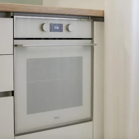 Dina House Avo Mariana