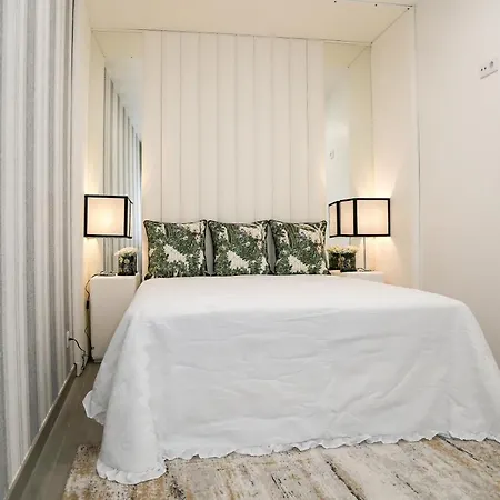 Апартаменты Dina House Avo Mariana Назаре