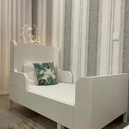 Dina House Avo Mariana Апартаменты Назаре