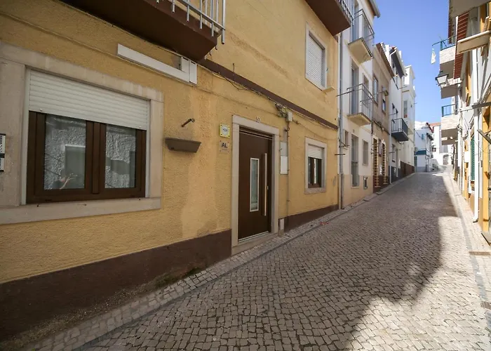 Dina House Avo Mariana