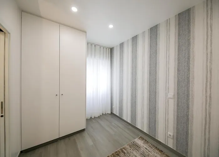 Dina House Avo Mariana Ναζαρέ